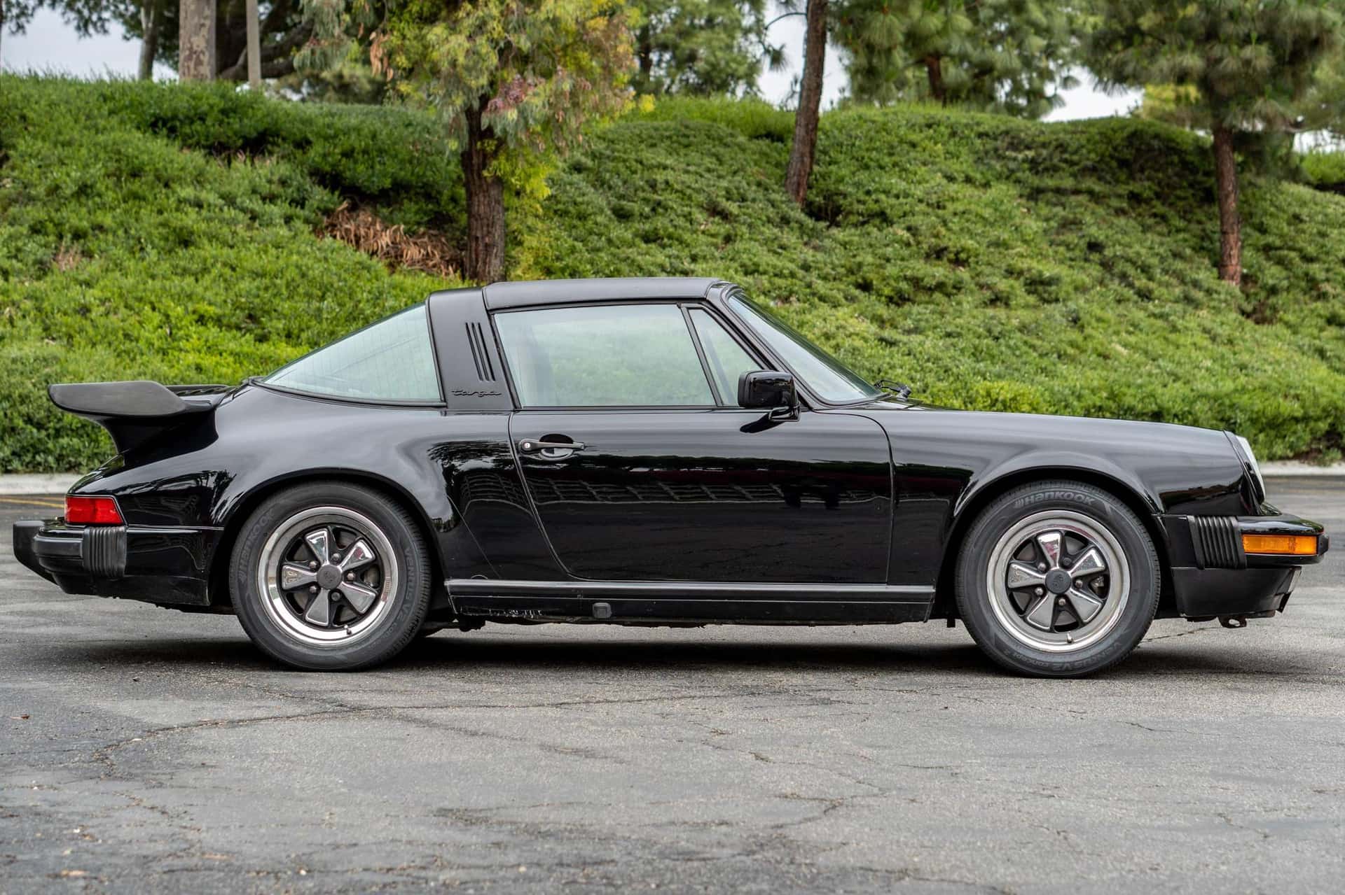 Porsche 930