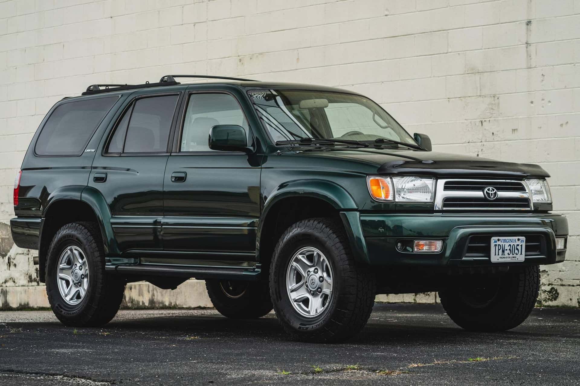 1999 Toyota 4Runner sold for $18,500