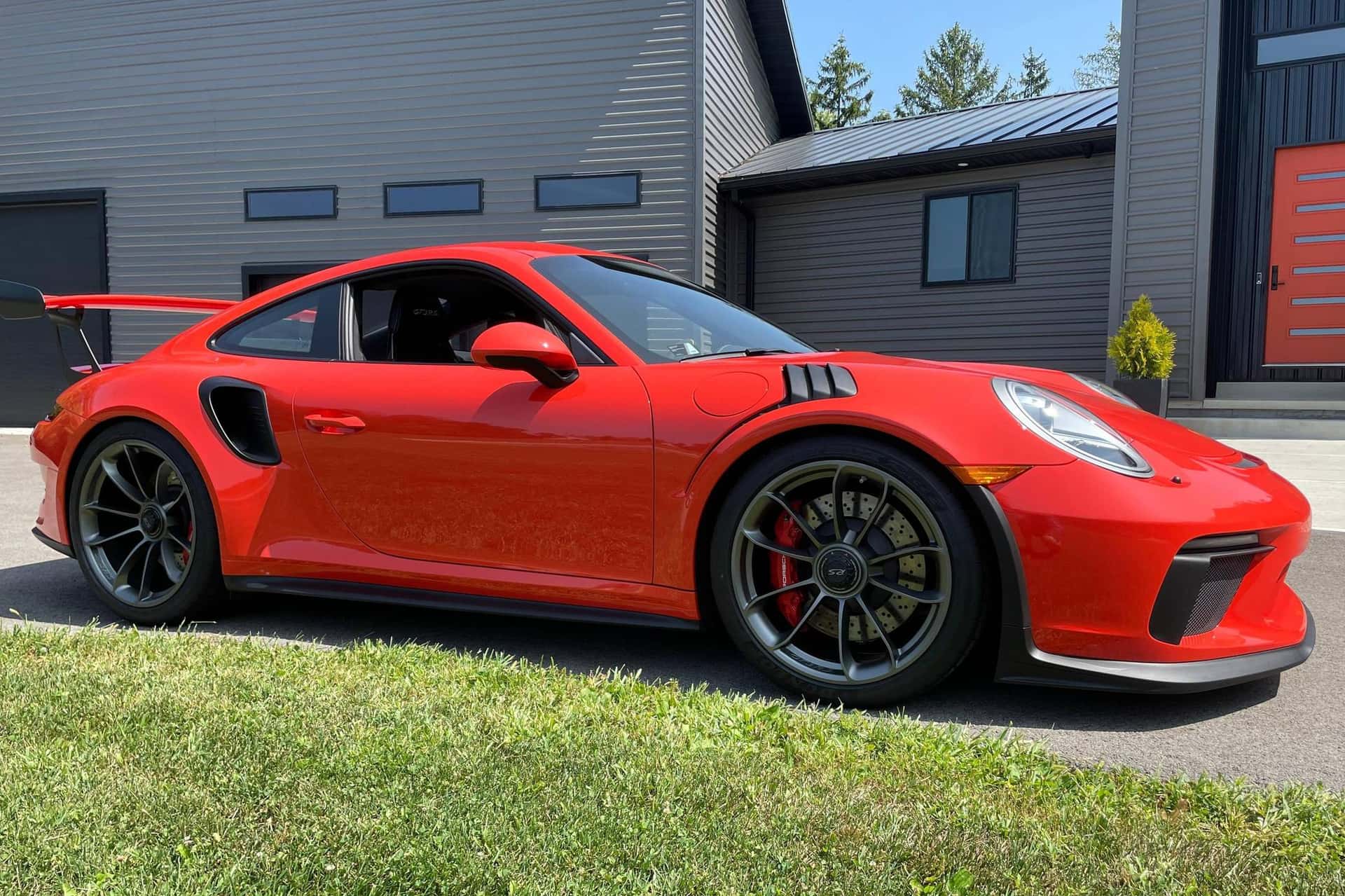 2019 Porsche 991 911 sold for $220,995
