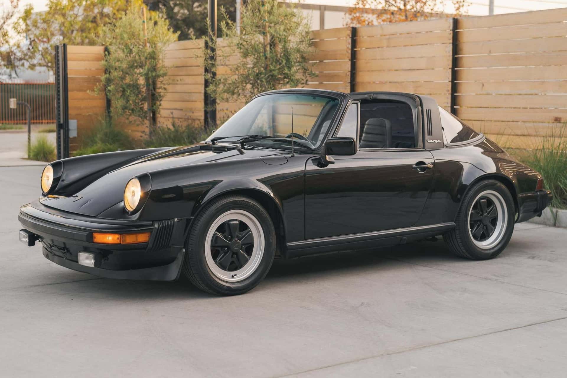 1981 Porsche G Series/930 911 sold for $40,400