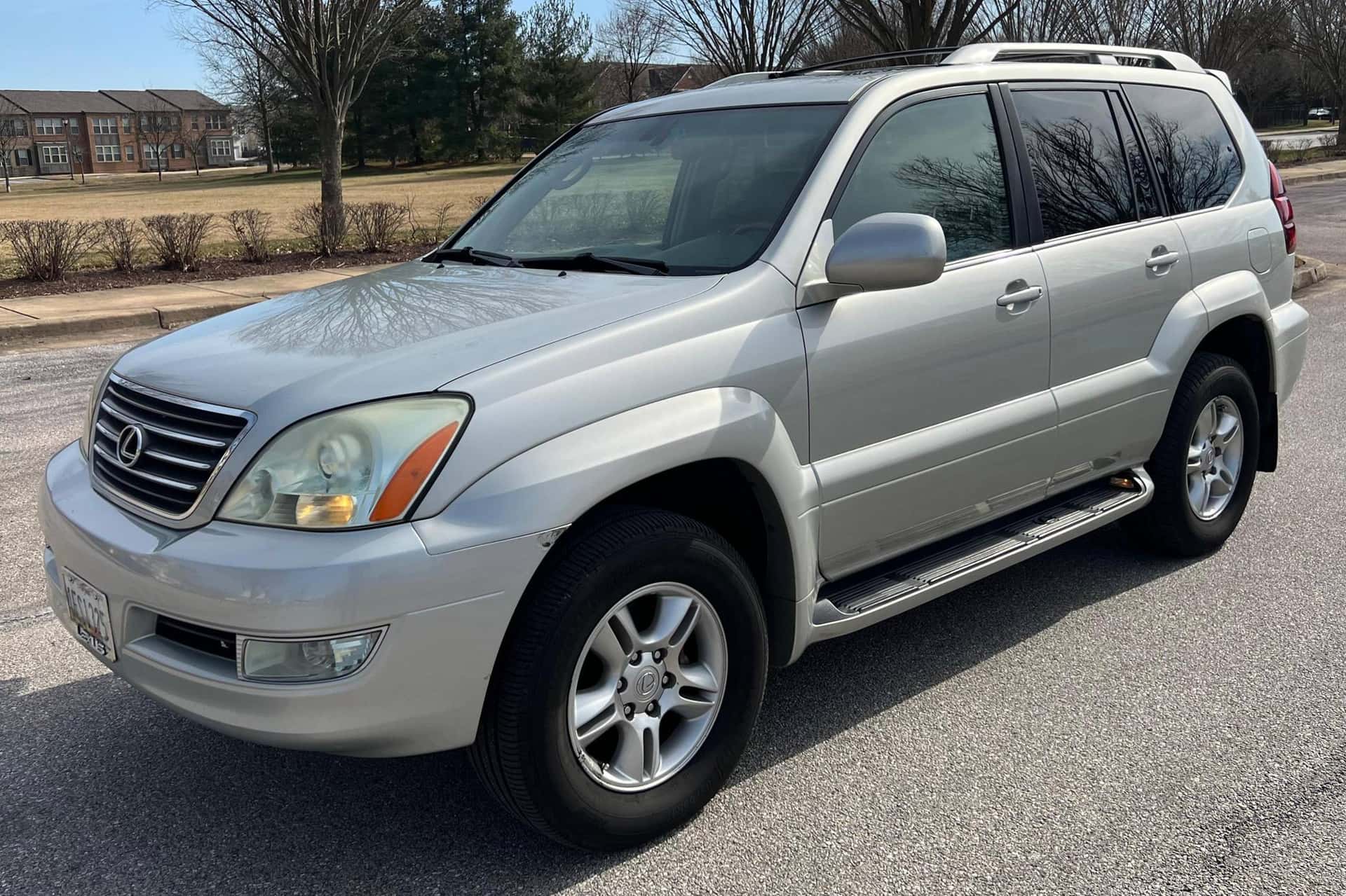 2004 Lexus GX sold for $8,150