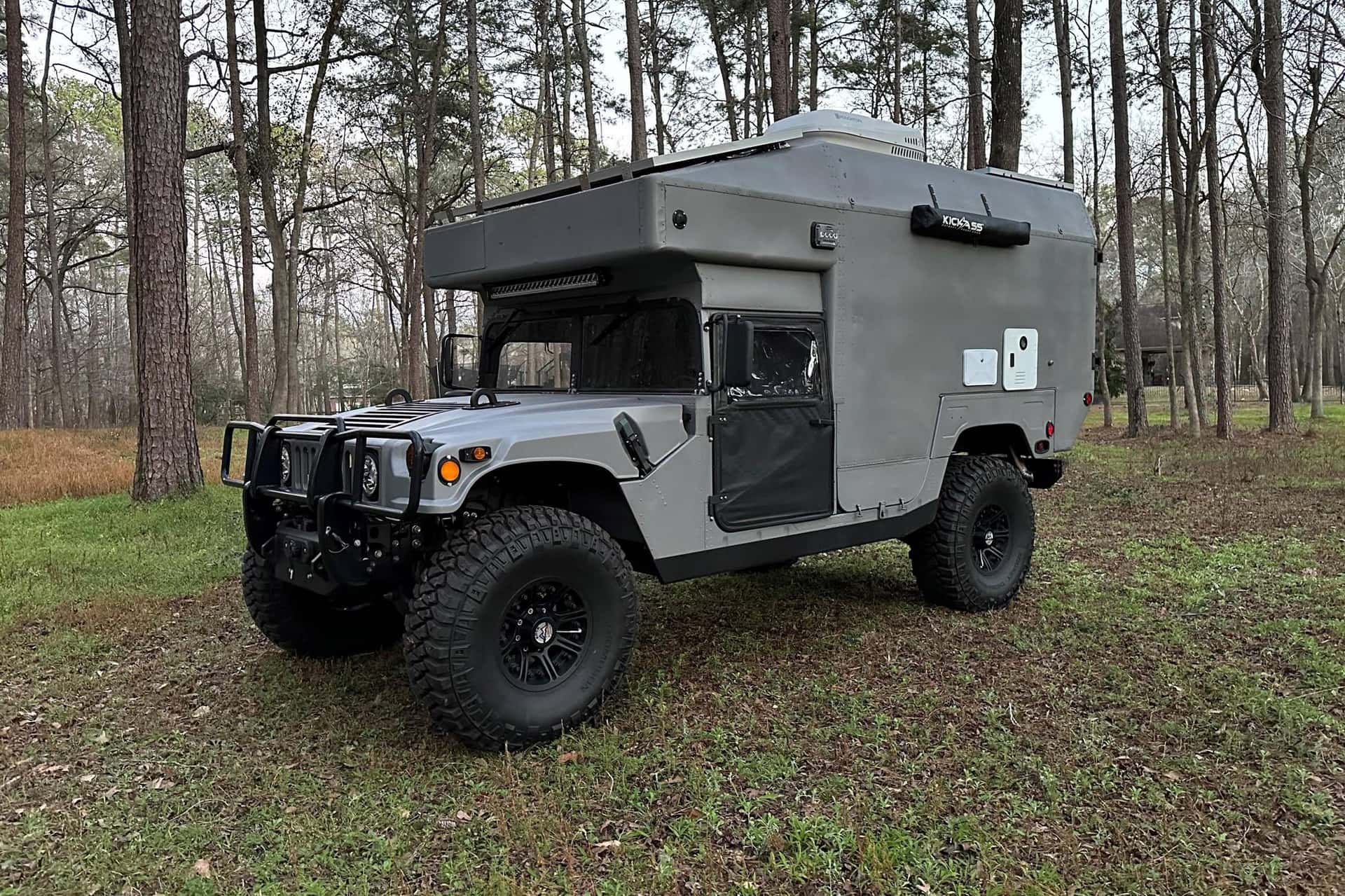 1993 AM General Hummer sold for $50,500