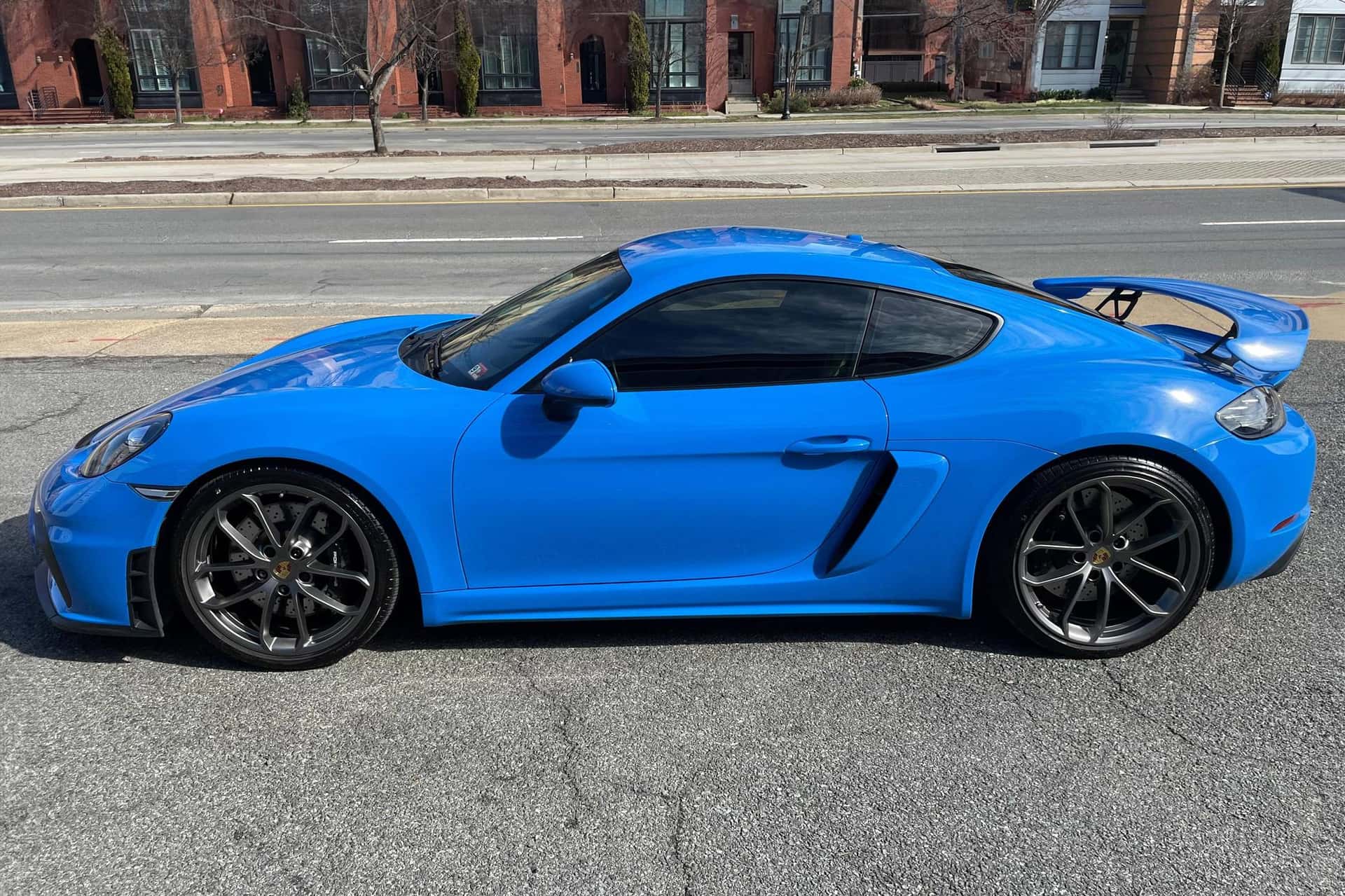 2022 Porsche 718 Cayman sold for $113,000