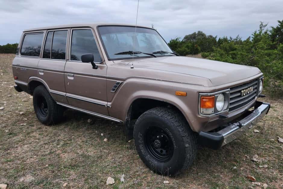 Toyota Land Cruiser 60 Series classic car