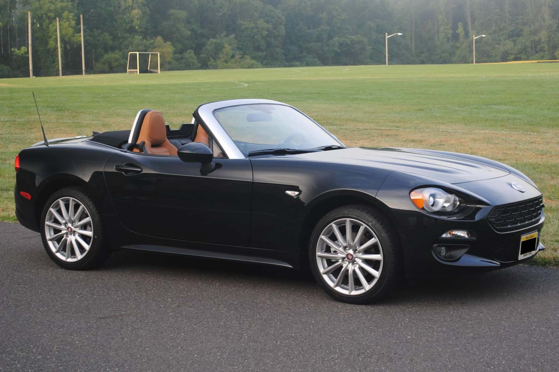 2020 Fiat 124 Spider sold for $26,750