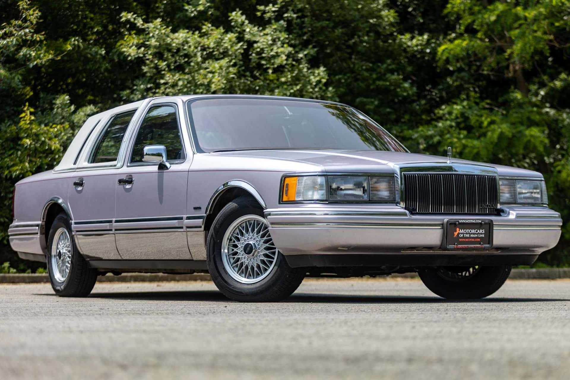 Lincoln Town Car classic car