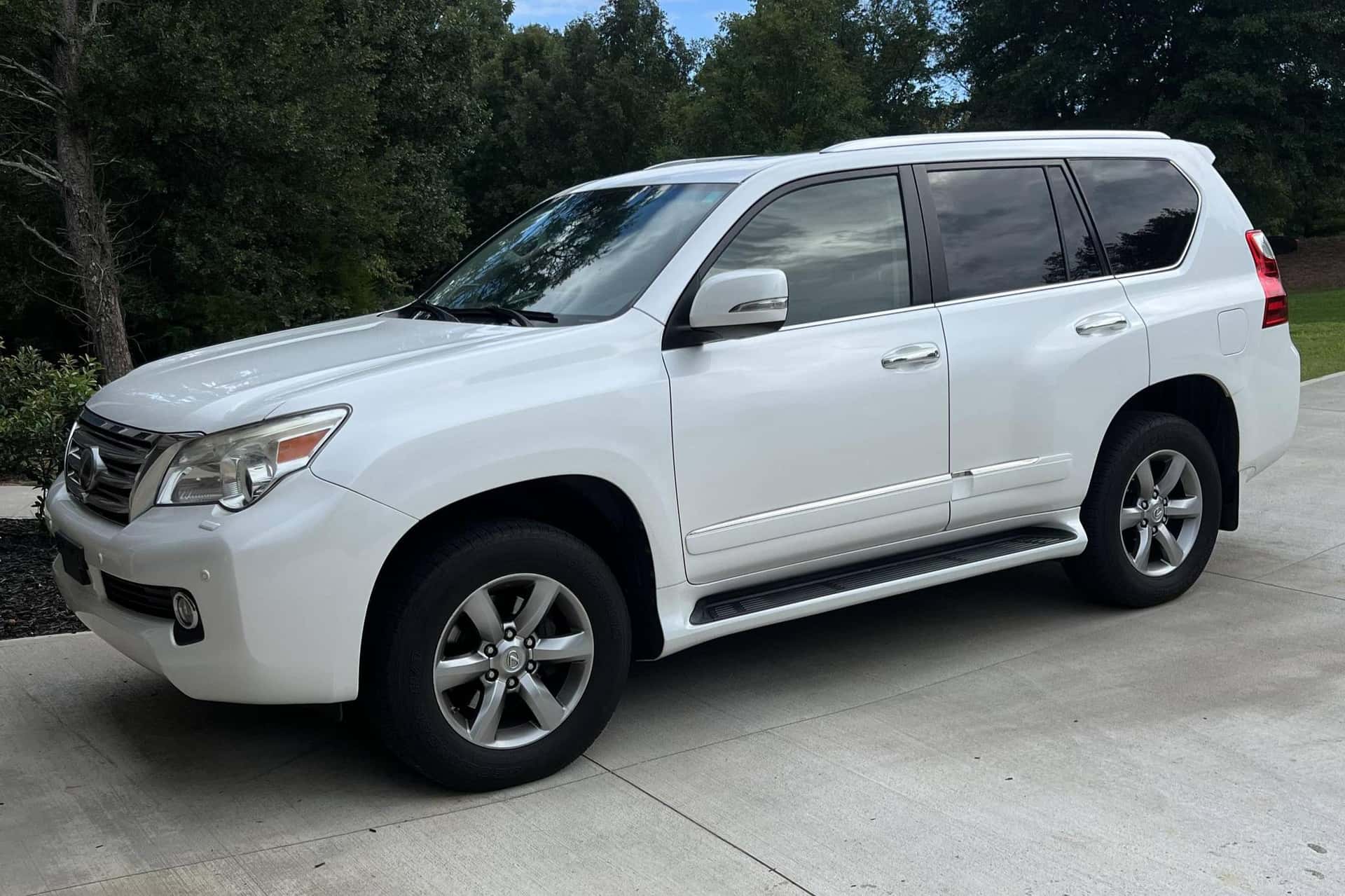 2012 Lexus GX sold for $22,000