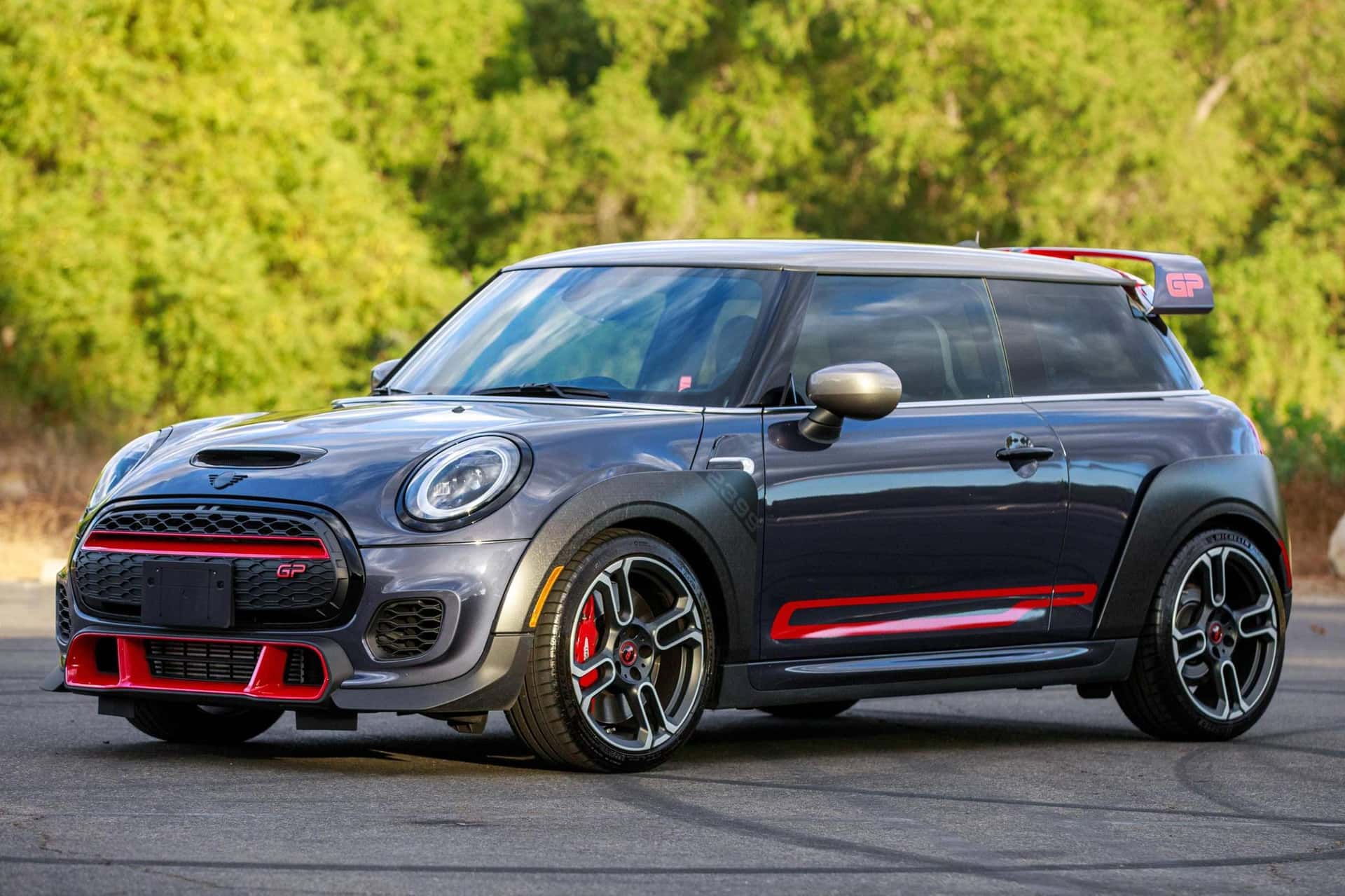 2021 MINI Cooper sold for $37,000