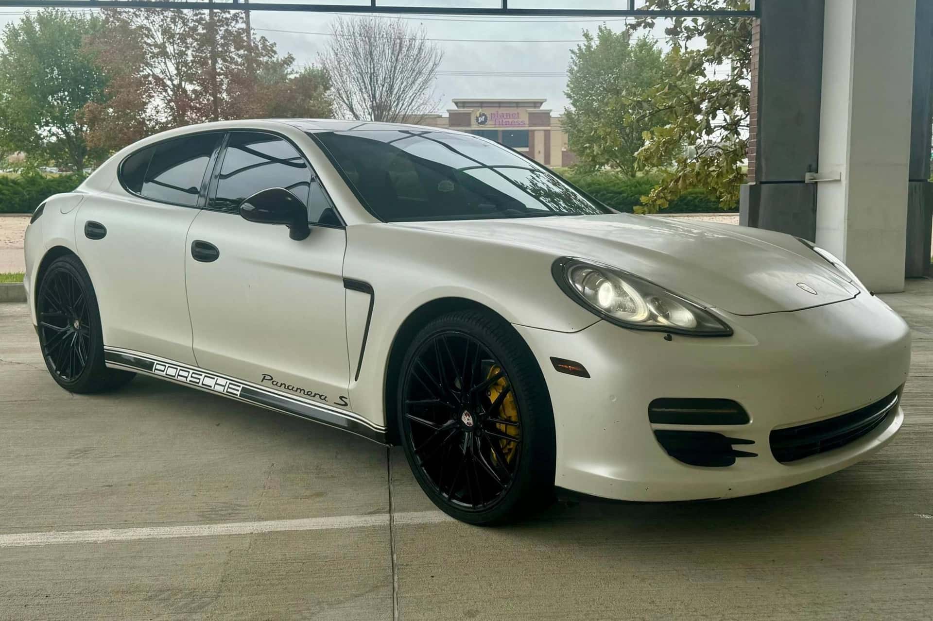 2013 Porsche Panamera sold for $11,800