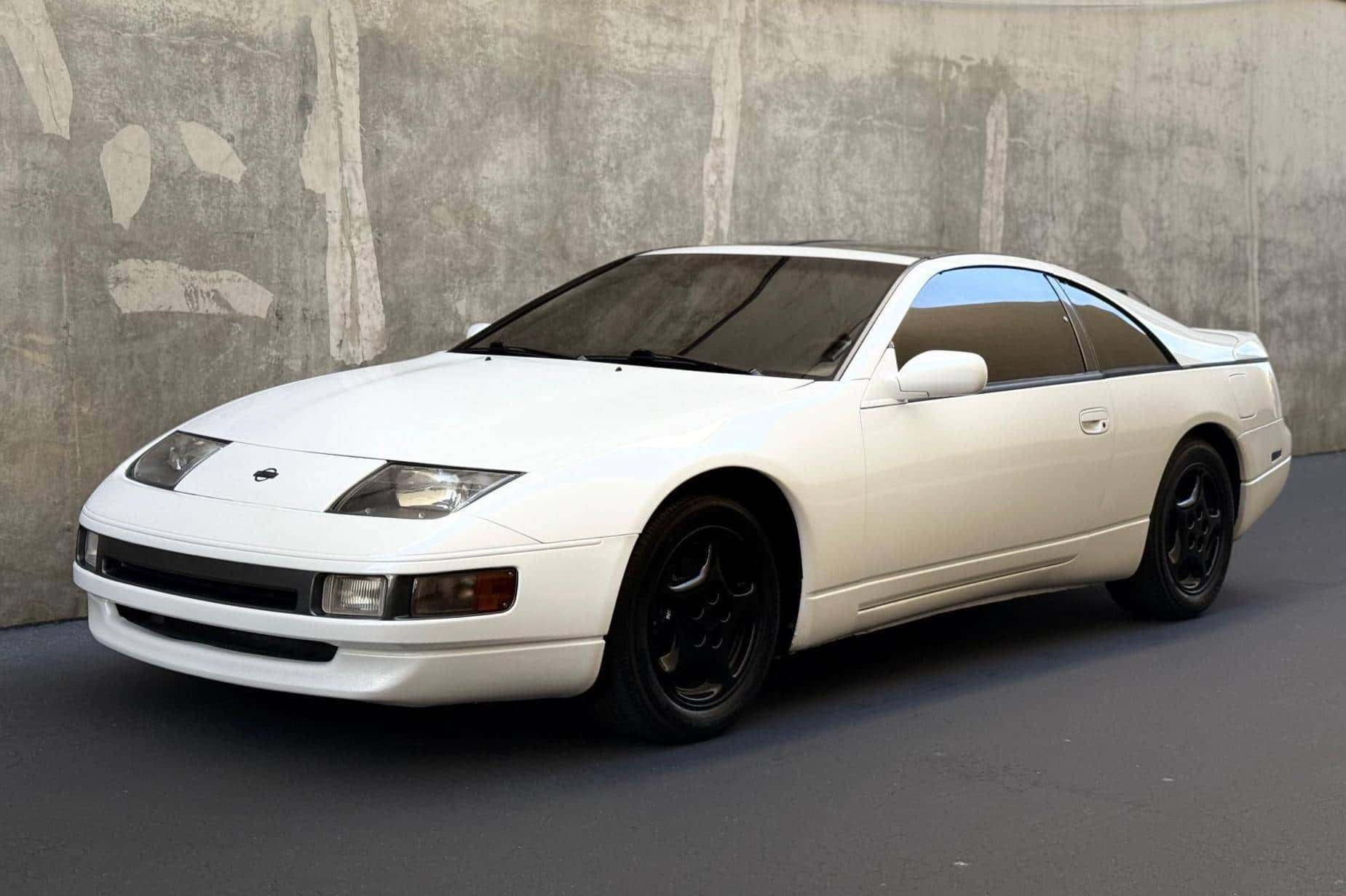 1992 Nissan 300ZX sold for $7,000