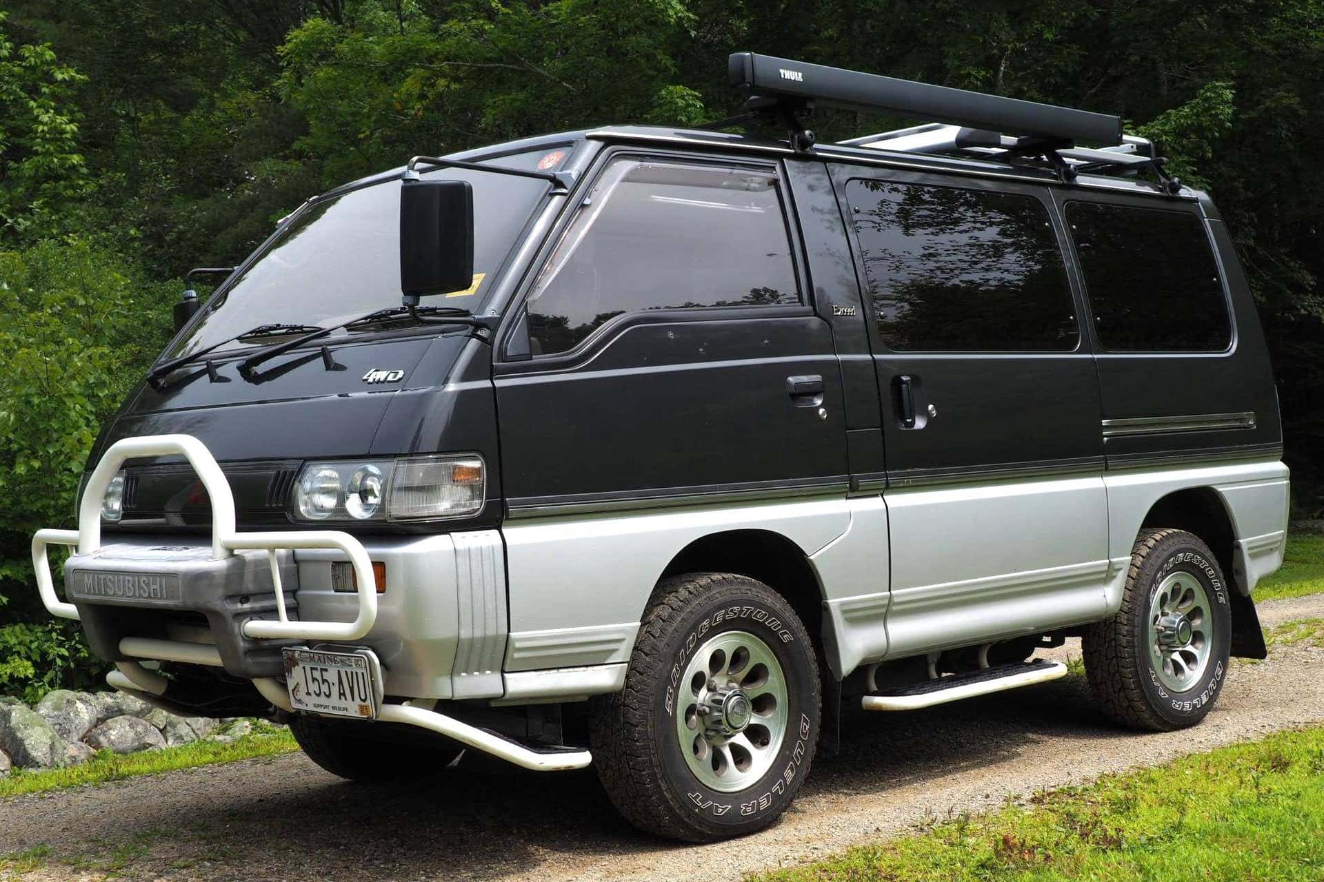 1992 Mitsubishi Delica sold for $21,250