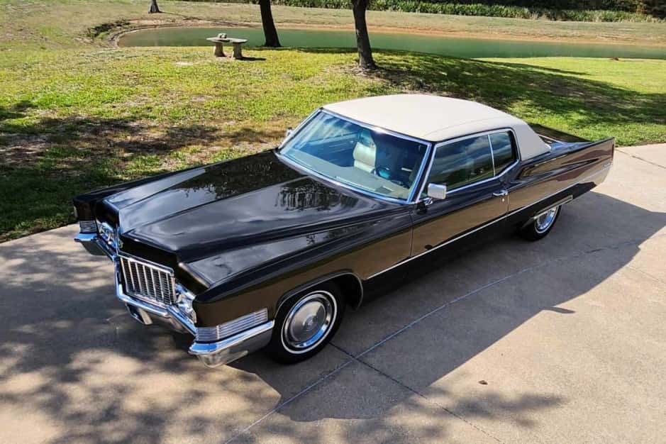 1970 Cadillac DeVille sold for $25,500