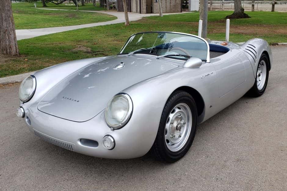 Porsche 550 Spyder classic car