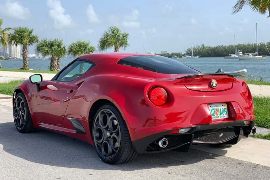 2015 Alfa Romeo 4C sold for $45,250