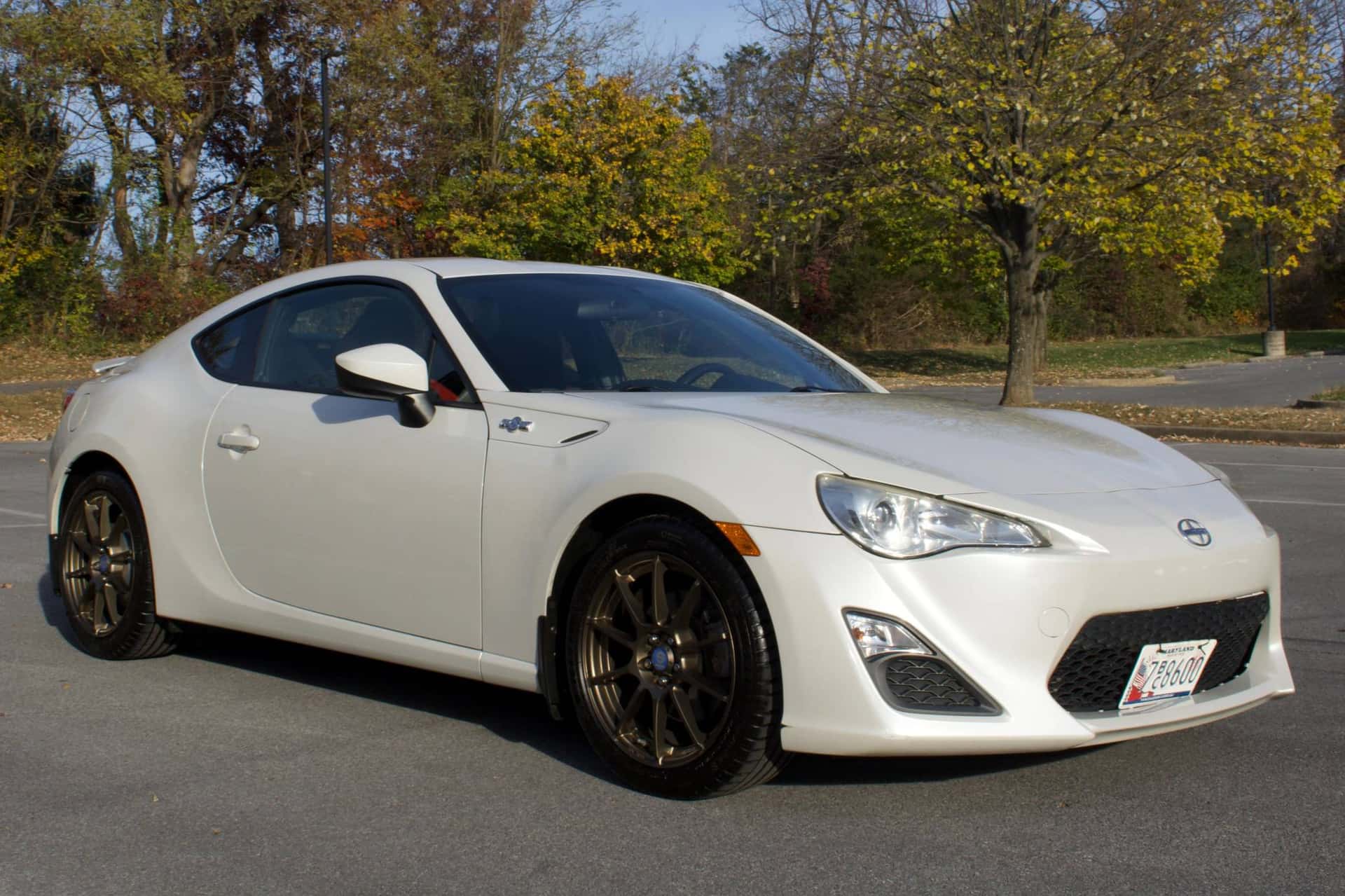 2013 Scion FR-S sold for $13,686