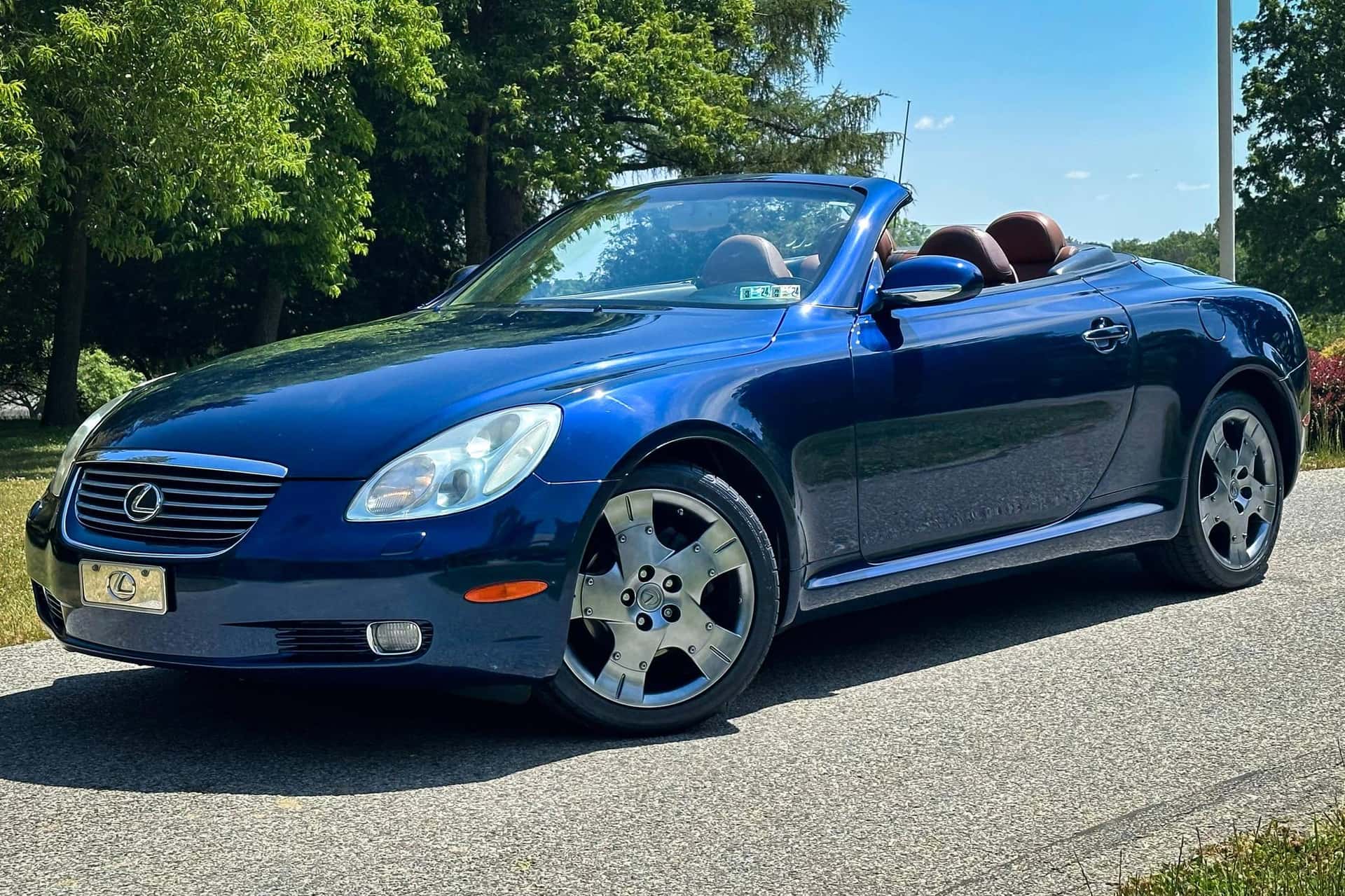 2004 Lexus SC sold for $12,400