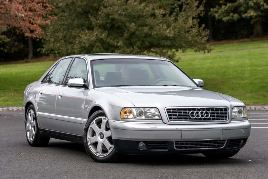 Audi S8 classic car