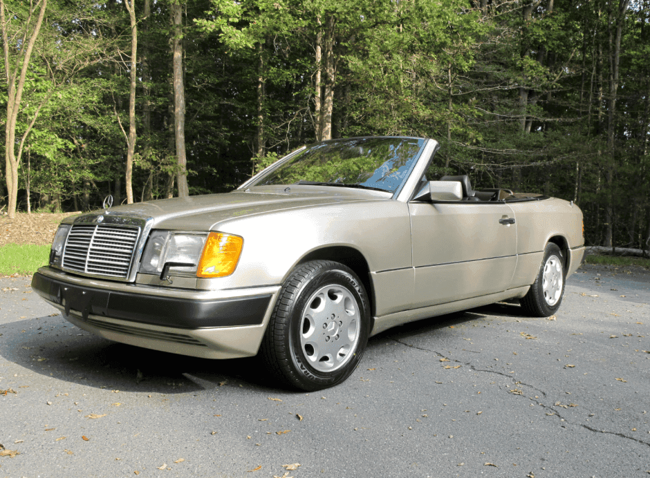 Mercedes-Benz C126 classic car