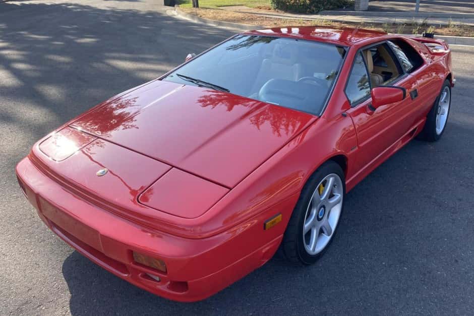 1989 Lotus Esprit sold for $25,250