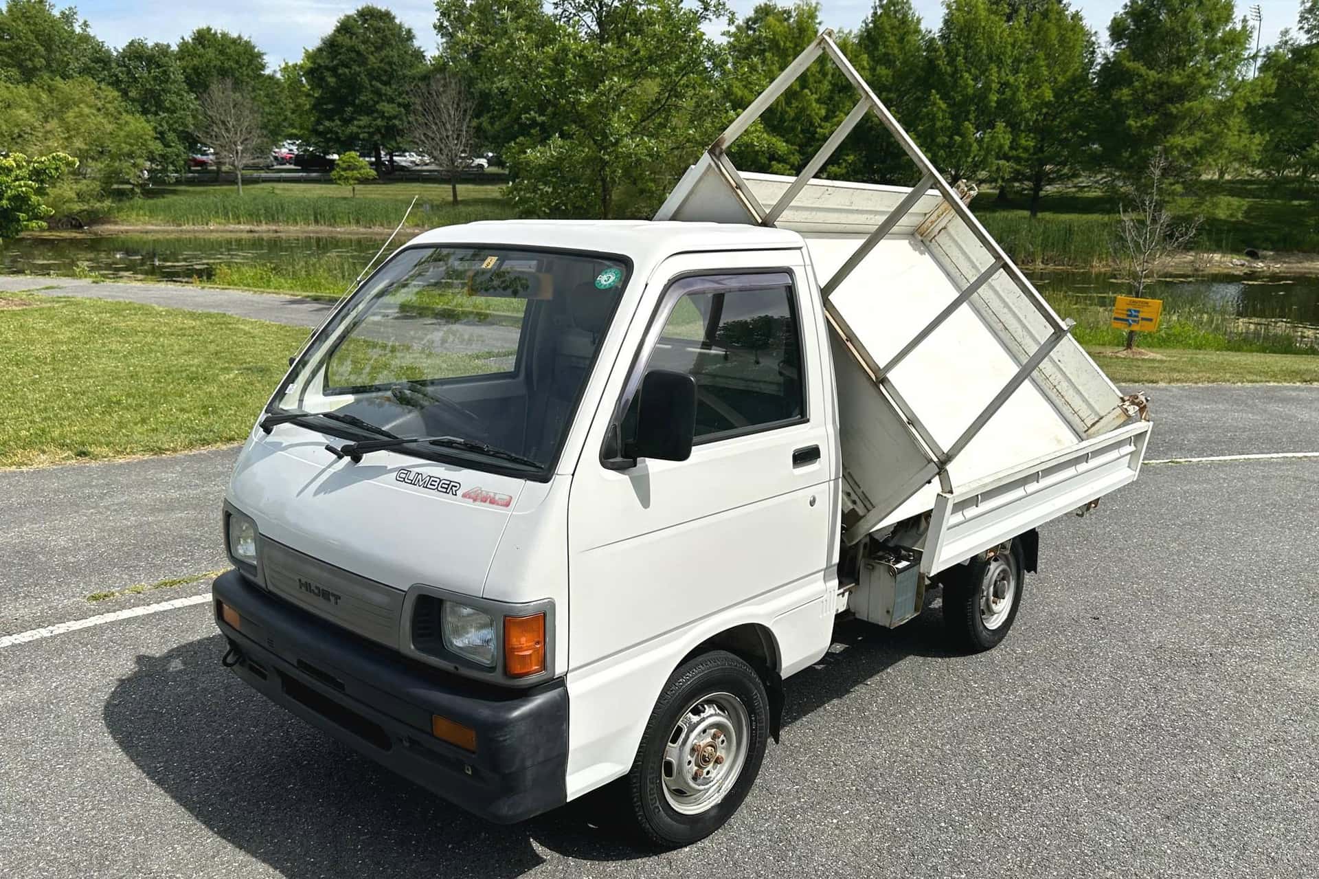 1992 Daihatsu Hijet sold for $9,500
