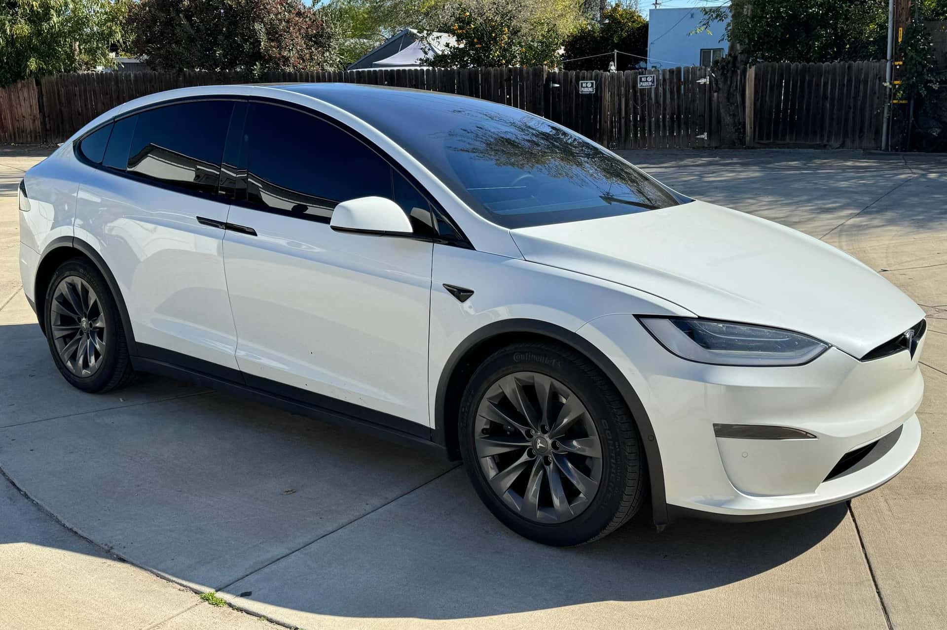 2022 Tesla Model X sold for $30,250