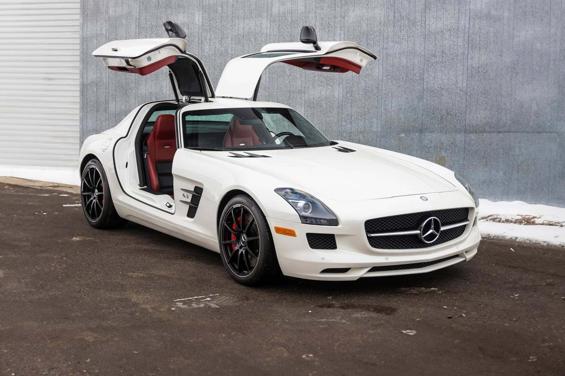 2013 Mercedes-Benz SLS AMG sold for $175,500