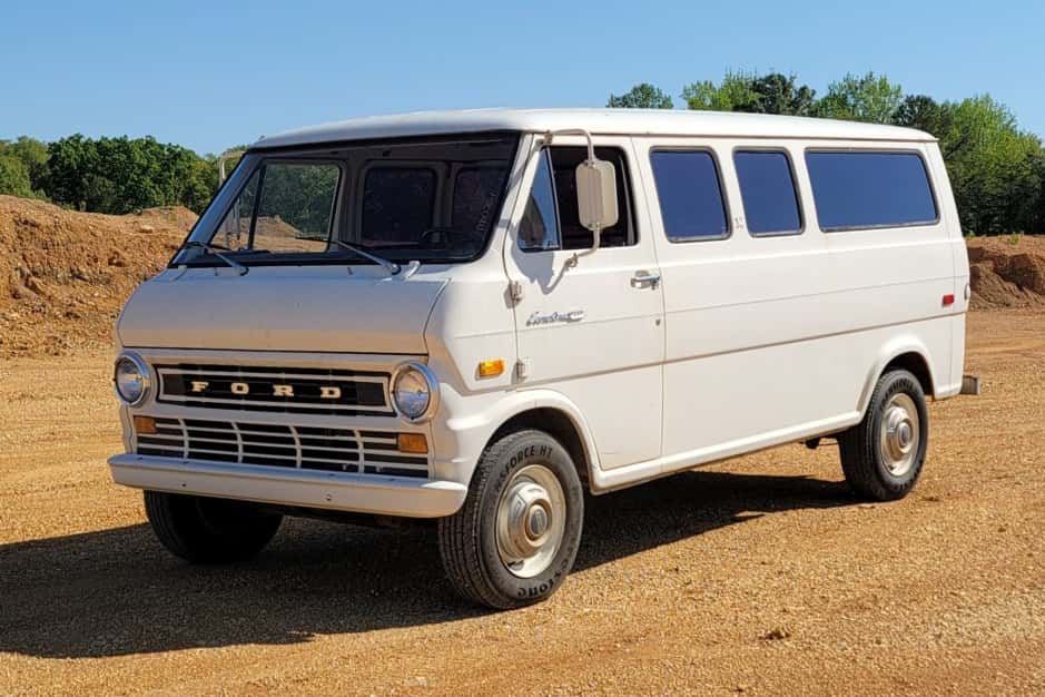 1974 Ford Econoline Van sold for $9,574