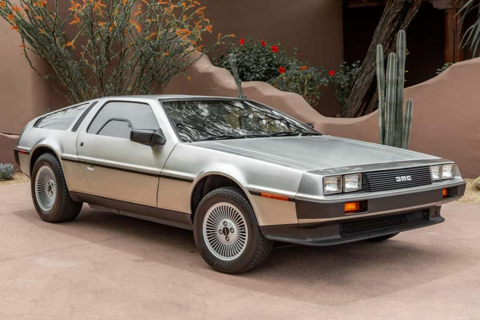 DeLorean DMC-12 classic car