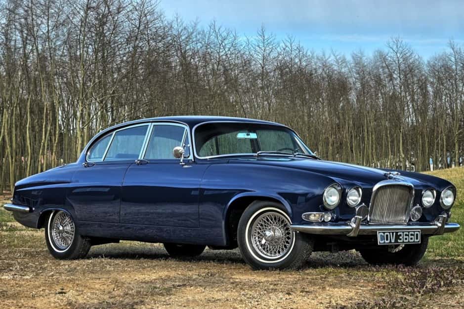 1966 Jaguar  sold for $39,000