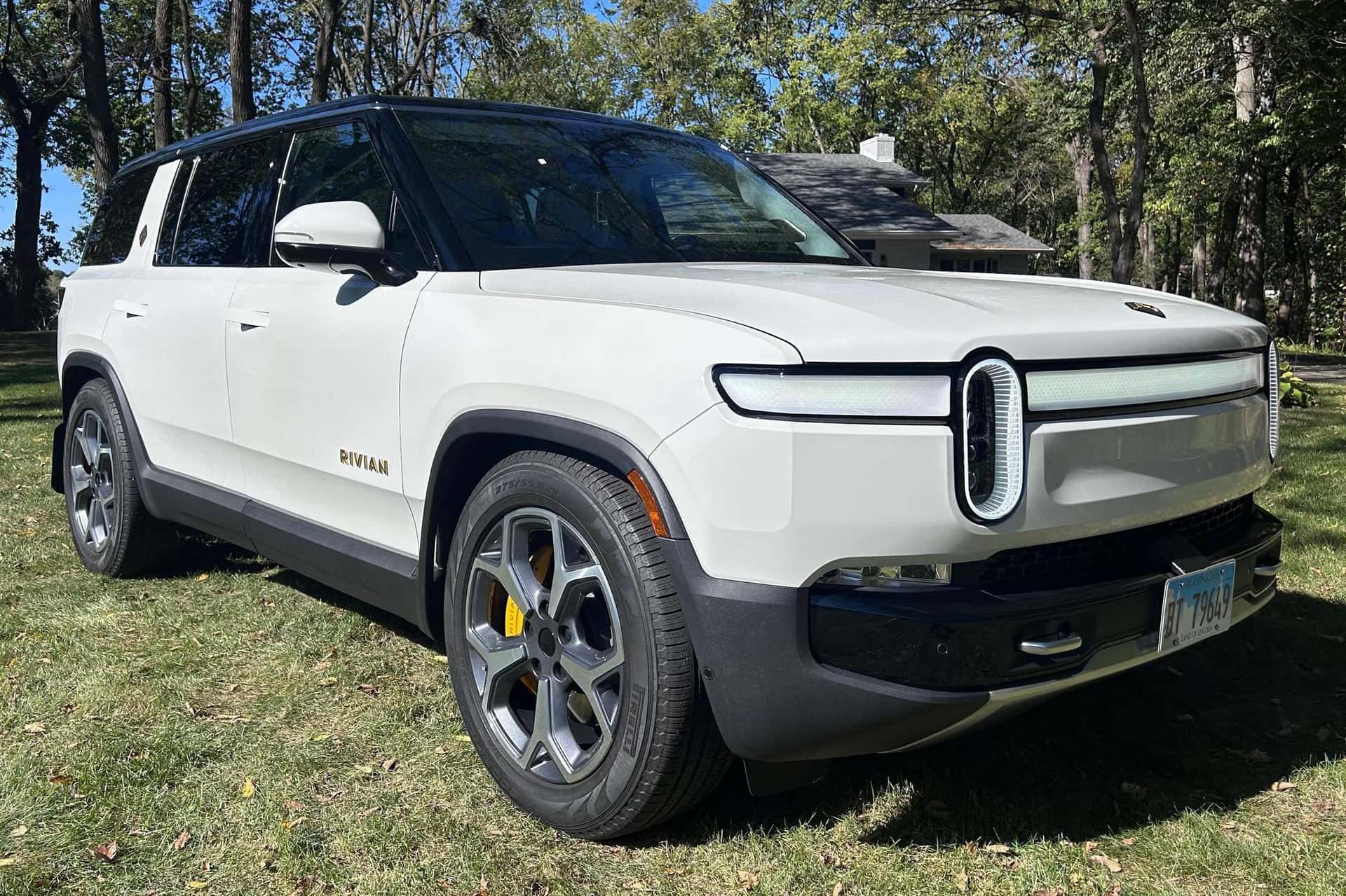 2023 Rivian R1S sold for $64,500