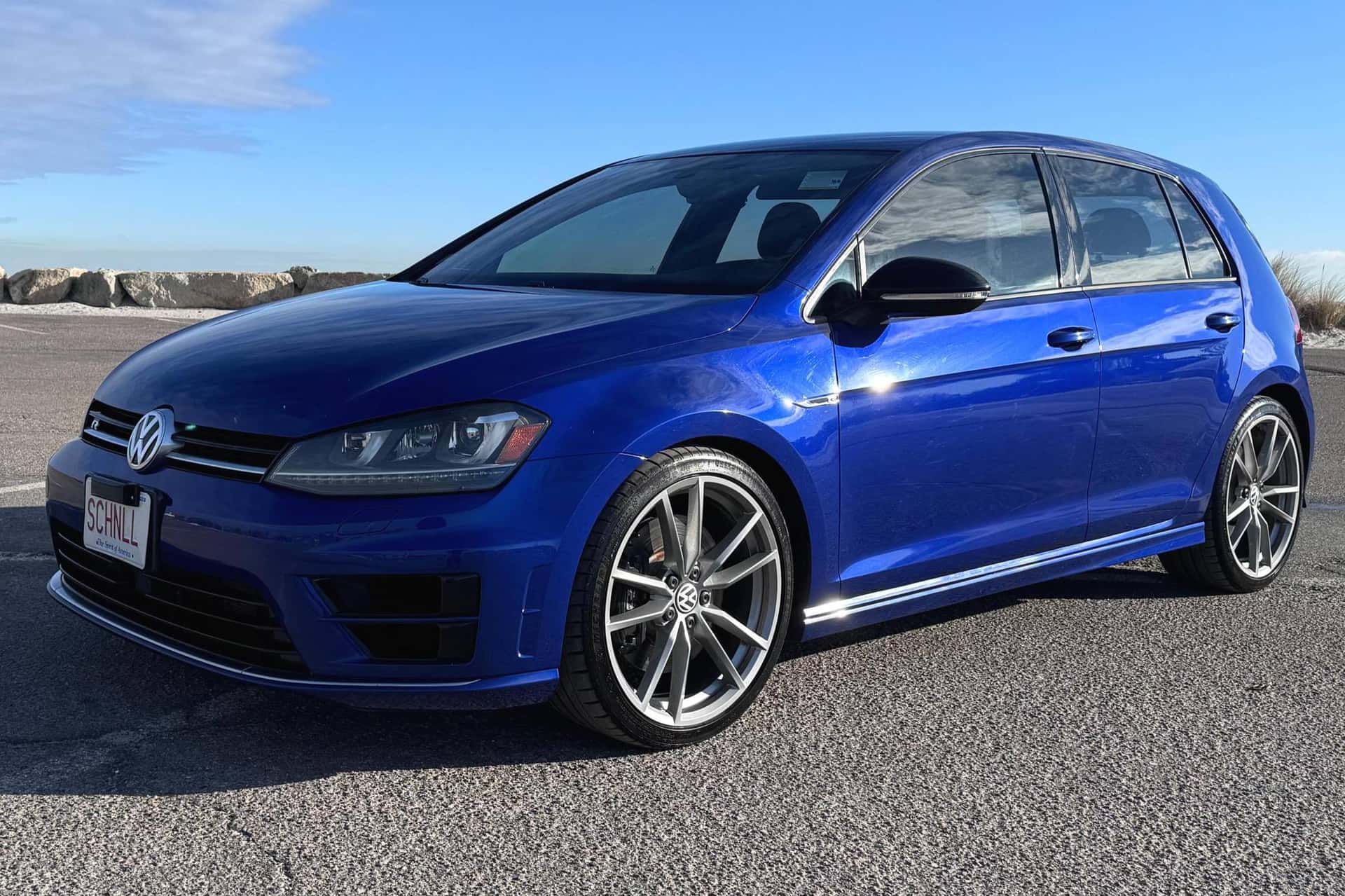 2017 Volkswagen Golf R sold for $16,750