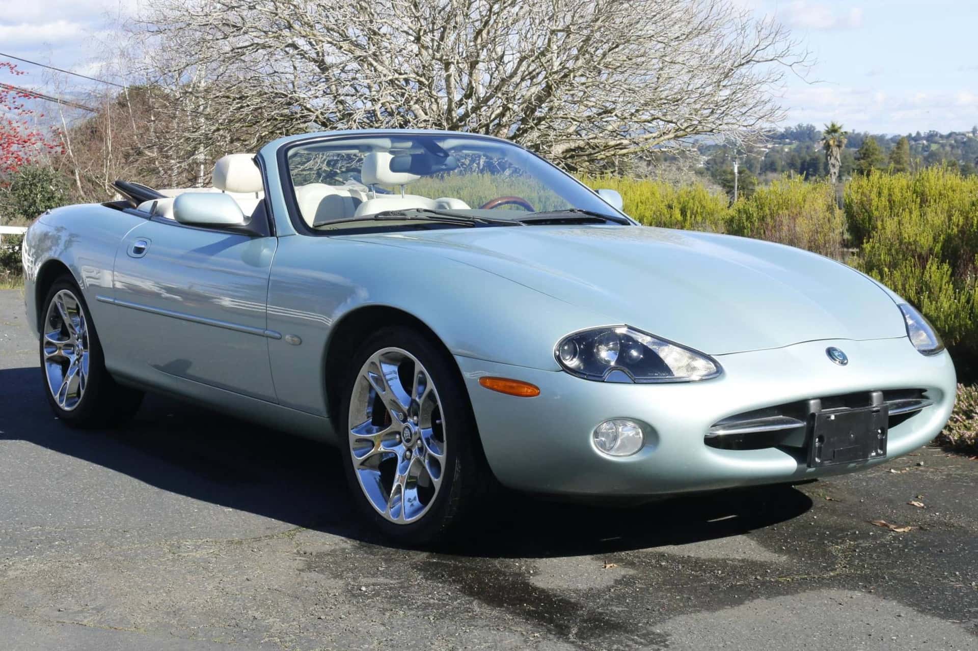 2003 Jaguar XK8 sold for $12,800