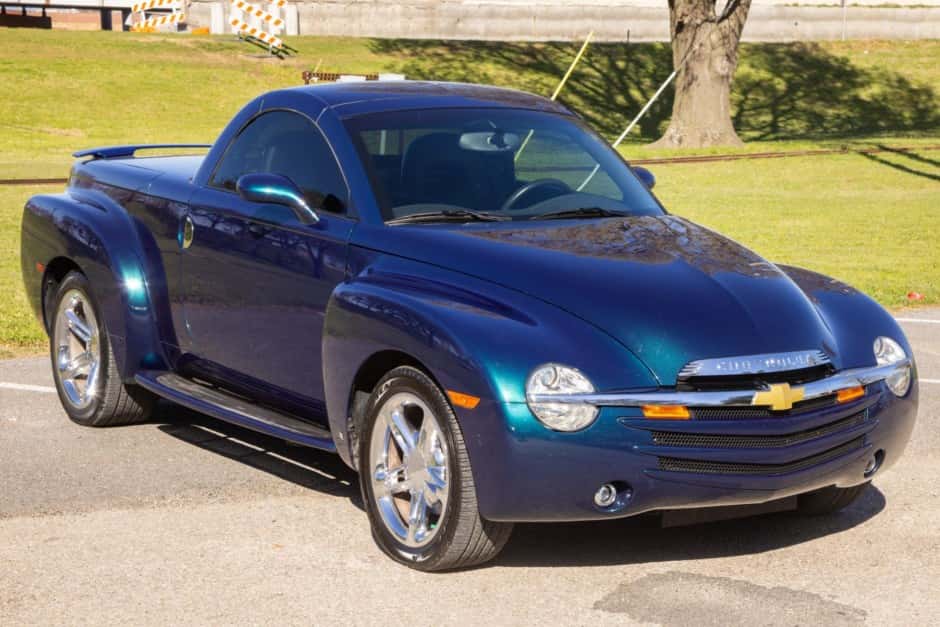 2006 Chevrolet SSR sold for $28,350