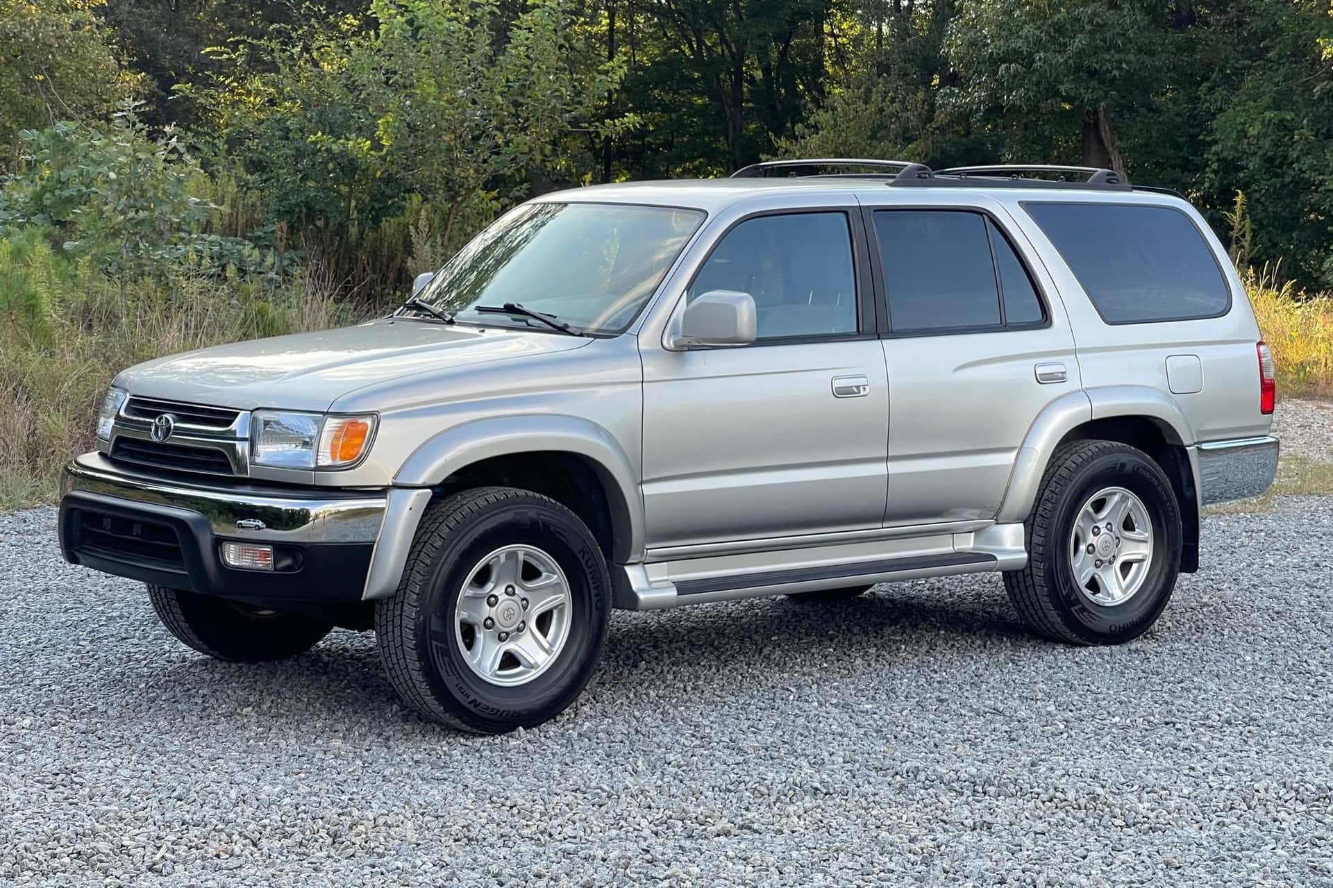 2001 Toyota 4Runner sold for $9,000