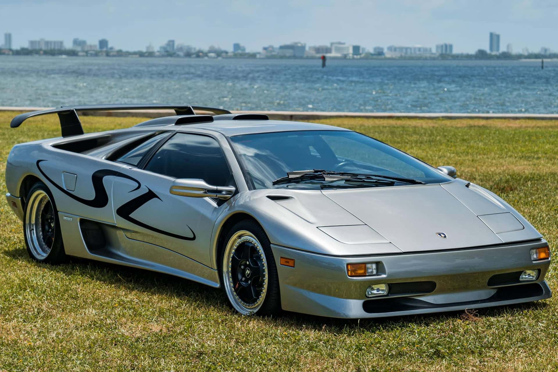 1998 Lamborghini Diablo sold for $435,000