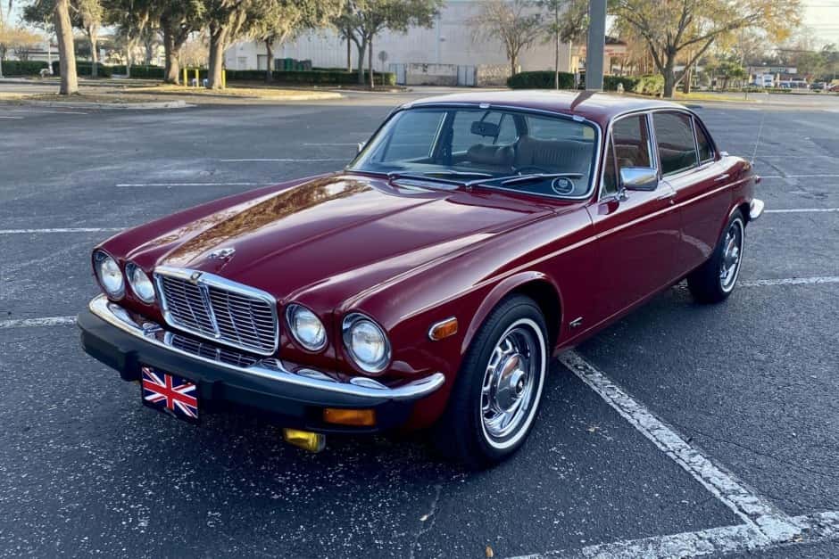 Jaguar XJ