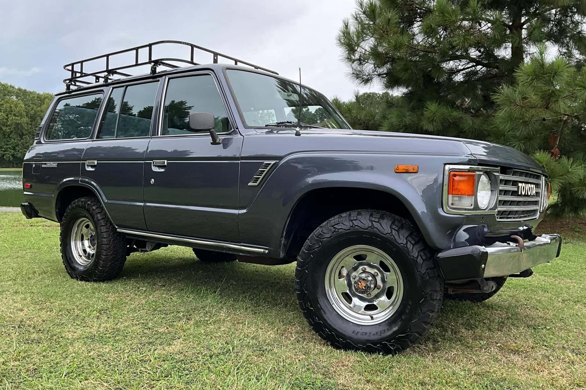 1987 Toyota Land Cruiser sold for $8,500