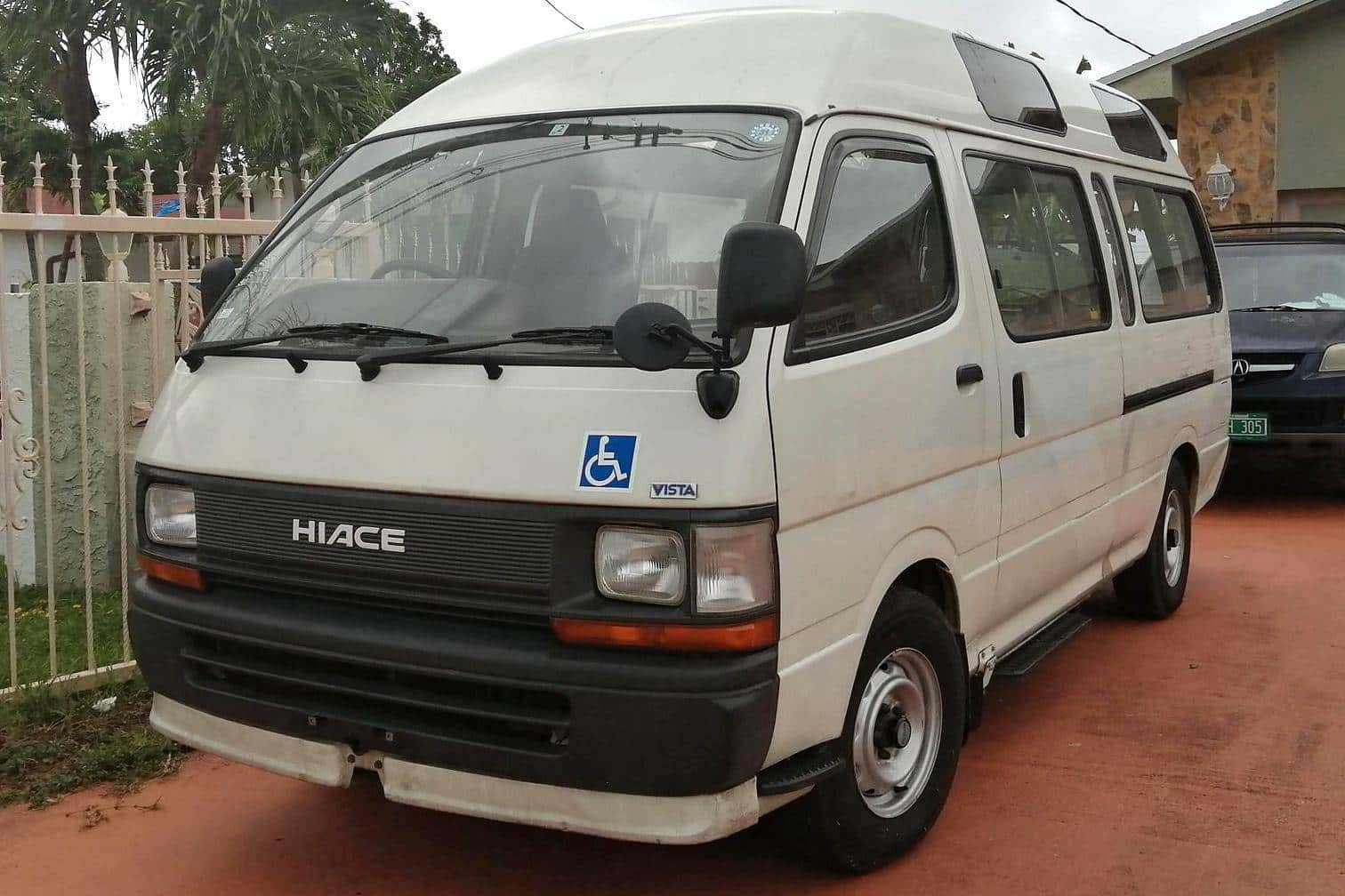 1993 Toyota HiAce sold for $8,000