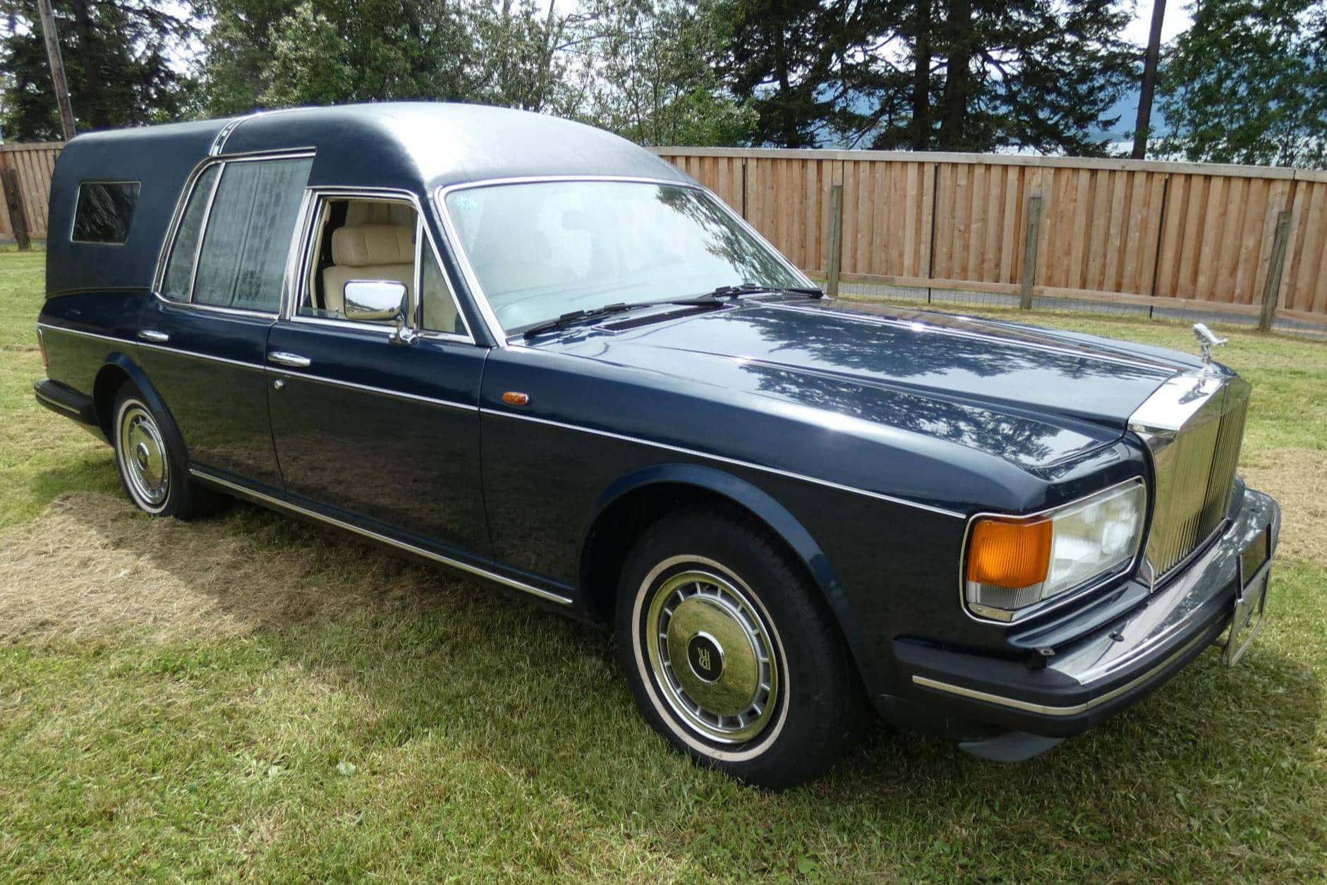 1986 Rolls-Royce Silver Spirit sold for $9,000