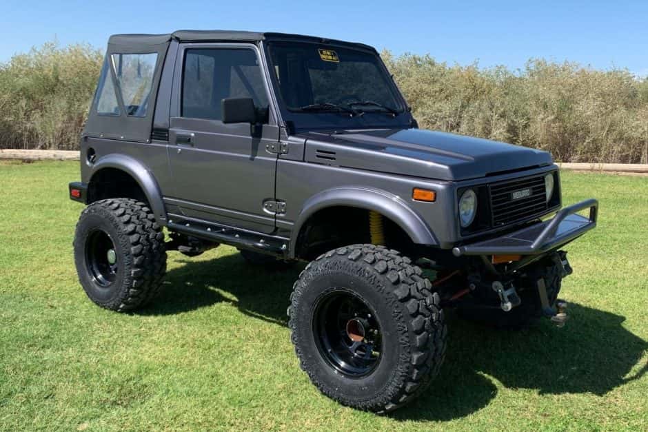 1987 Suzuki Samurai sold for $9,000