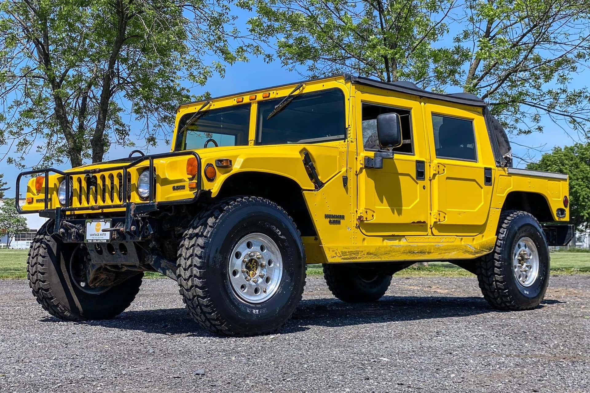 1997 AM General Hummer sold for $40,001