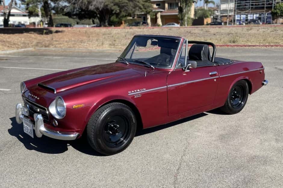 1969 Datsun Roadster sold for $11,250