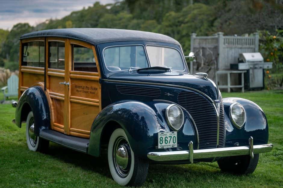 Ford Customline classic car