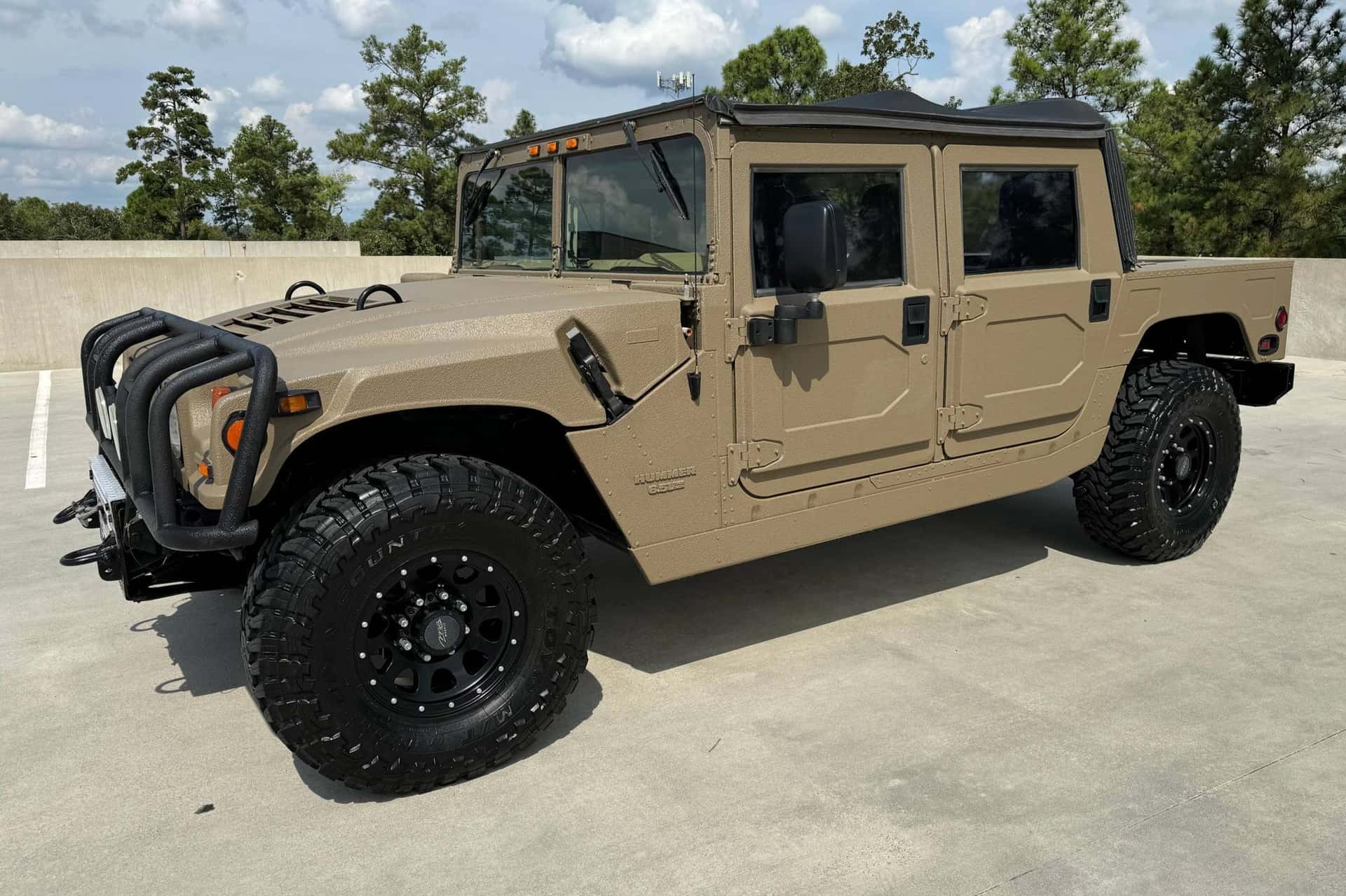 1997 AM General Hummer sold for $31,500