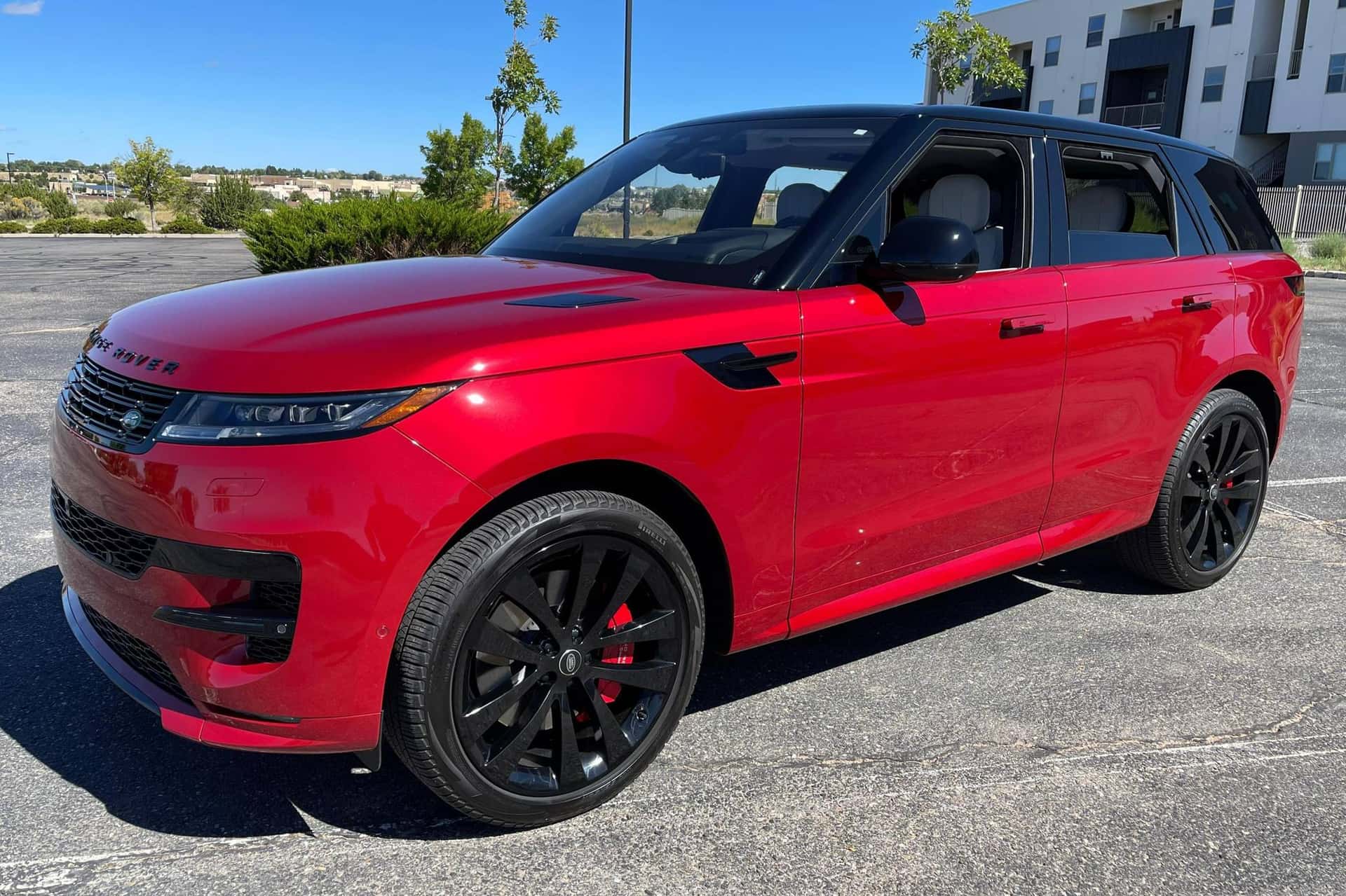 2023 Land Rover Range Rover Sport sold for $90,000
