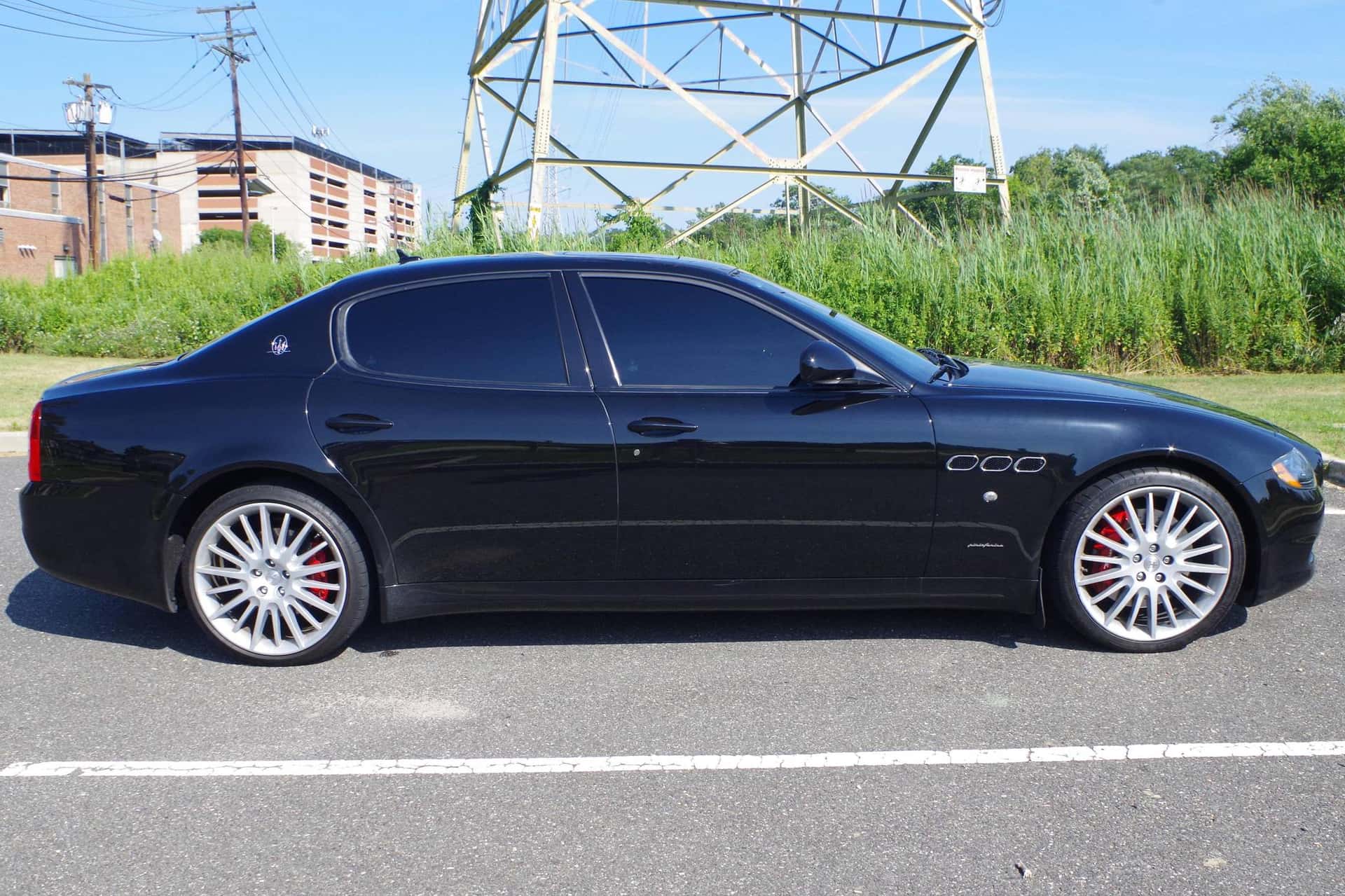 2011 Maserati Quattroporte sold for $23,000