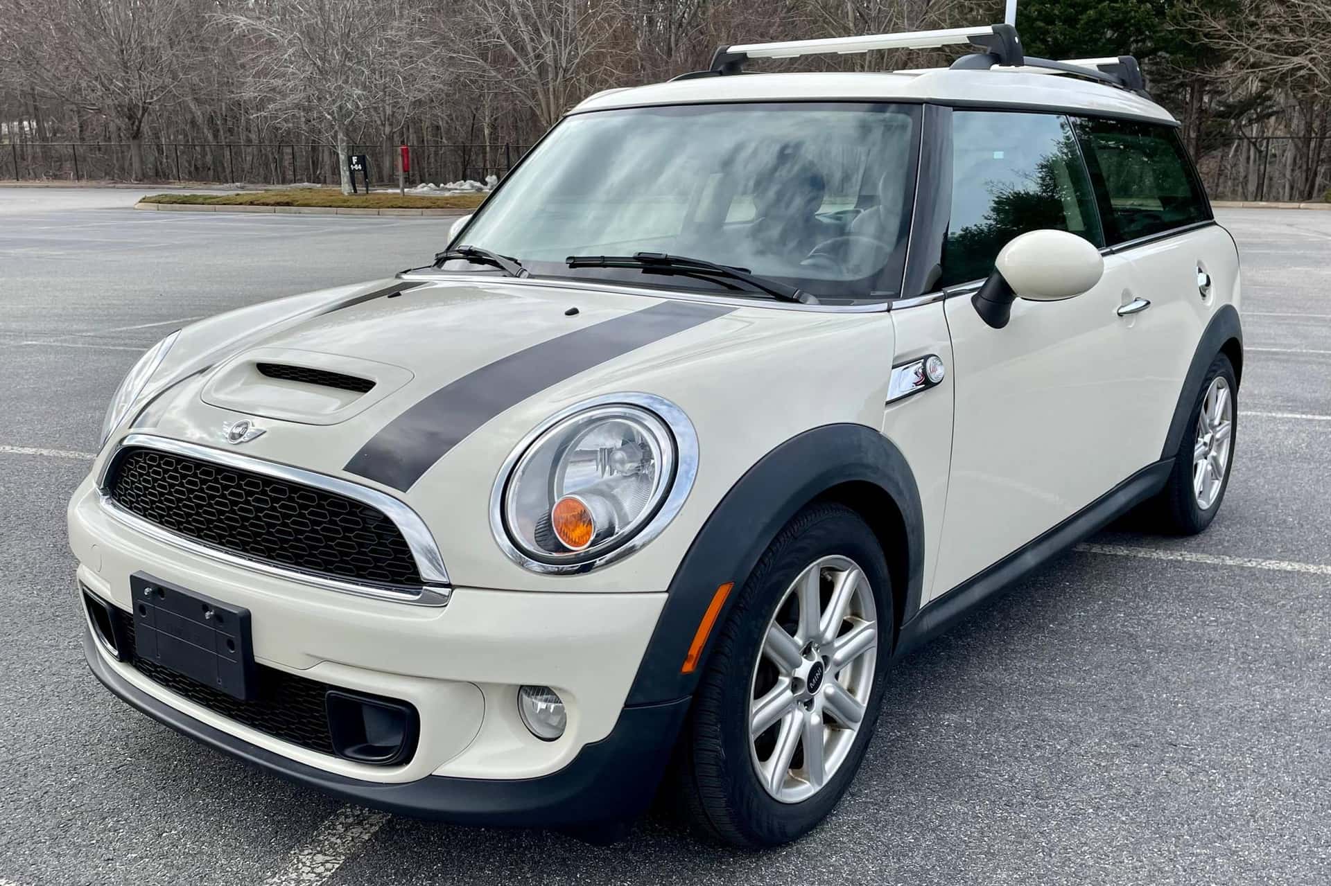 2014 MINI Cooper Clubman sold for $8,800