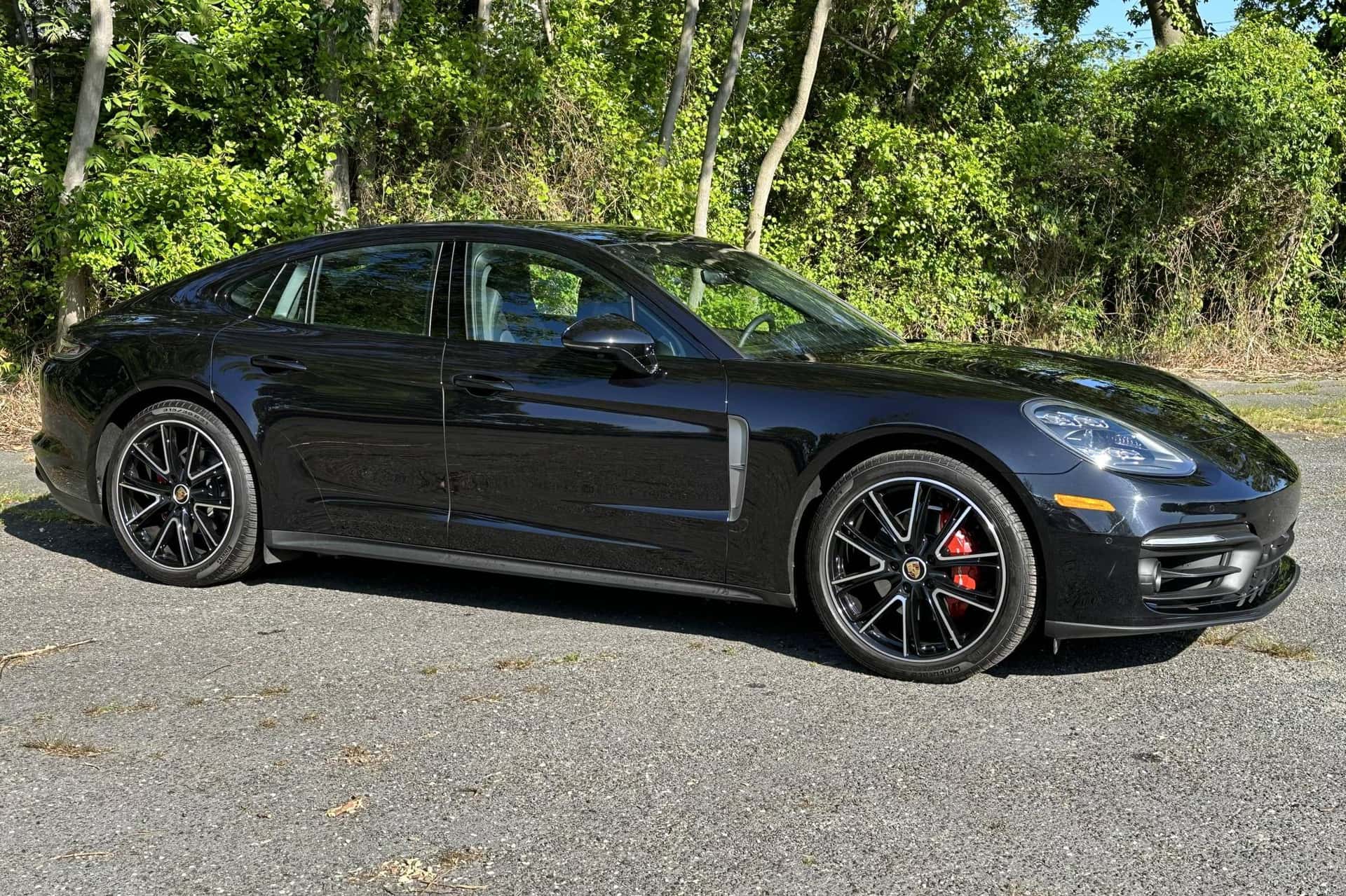 2023 Porsche Panamera sold for $88,500