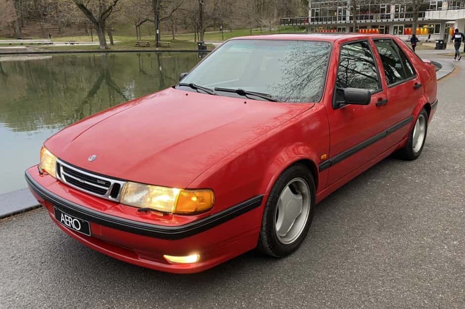 1995 Saab 9000 sold for $3,800