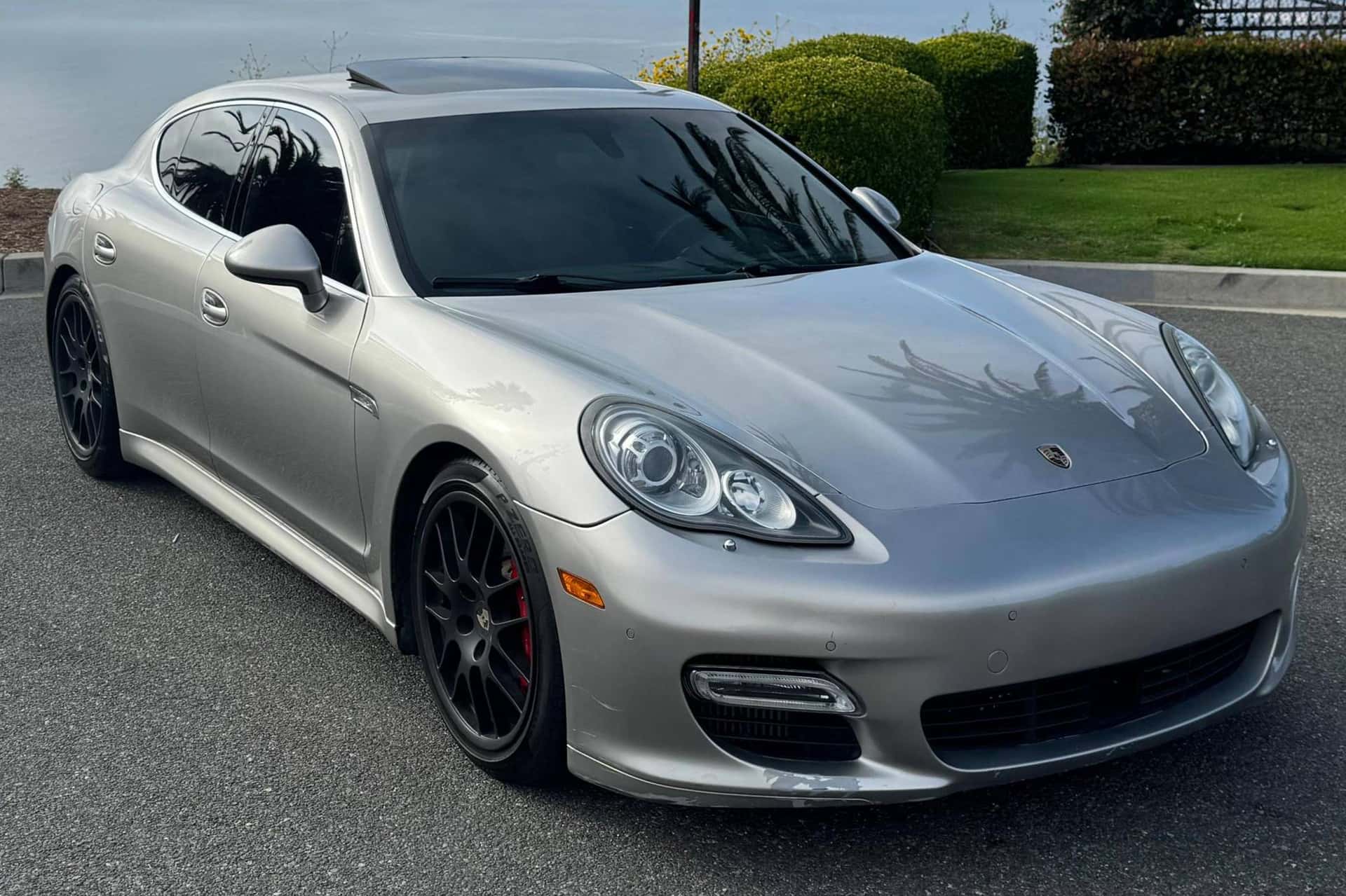 2011 Porsche Panamera sold for $17,250